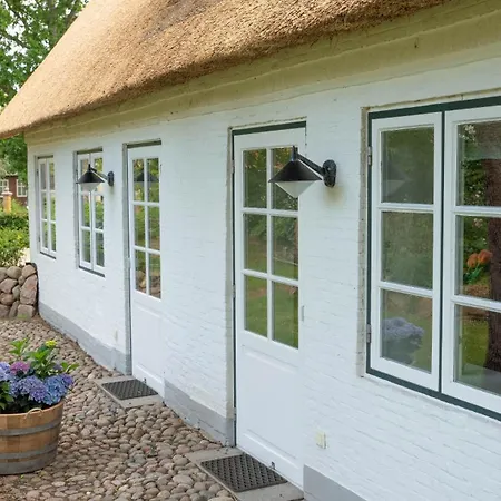 Casa vacanze Altes Schulmeisterhaus 1 *